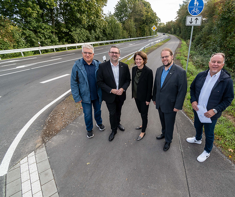 Der neue Radweg und die, die dafür sorgten, dass er gebaut wurde
